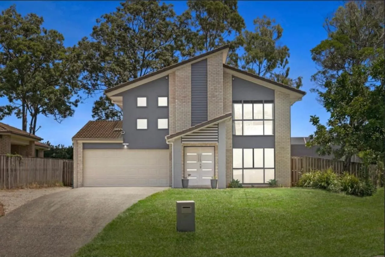 Shared House With Other Guests Near Shopping Center And Theme Parks Apartment Gold Coast Homestay